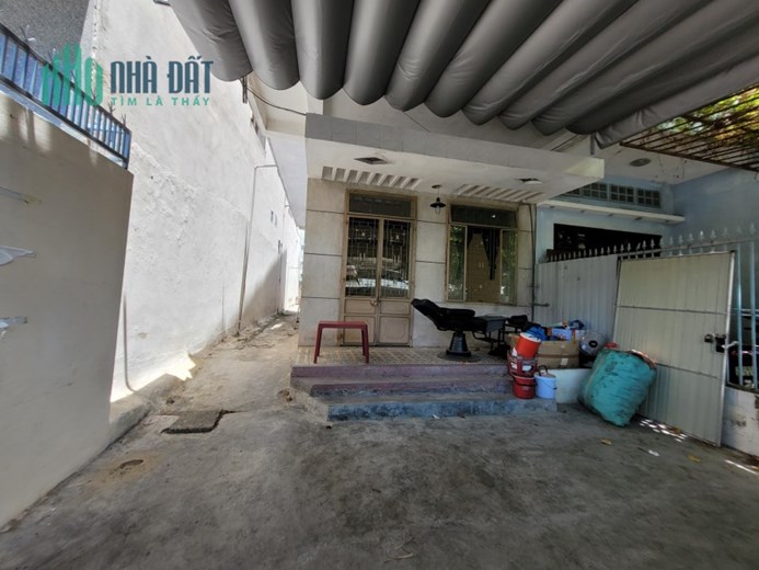 Bán nhà mặt phố Châu Thượng Văn, diện tích 126m. Giá 7.5 tỷ.