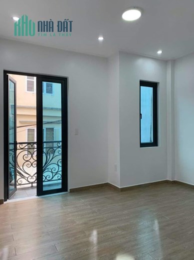 Bán nhà xây mới độc lập phố Chu Văn An, 50m x 4 tầng, lô góc, GIÁ 4.1 tỉ