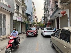 Hiếm! bán nhà Tạ Quang Bửu oto tránh 20m2 chỉ 4.9 tỷ