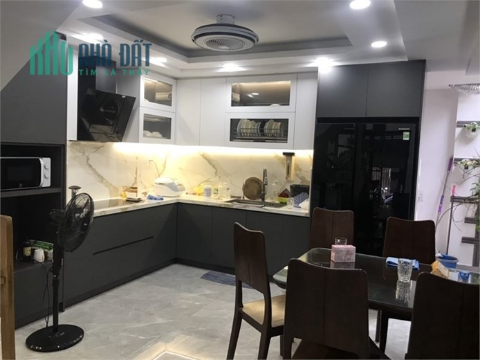 Nhà ngộp Phạm Văn Chiêu, Gò Vấp – Hẻm 7m thông, 78m2, 5 tầng, chỉ 6.6 tỷ.