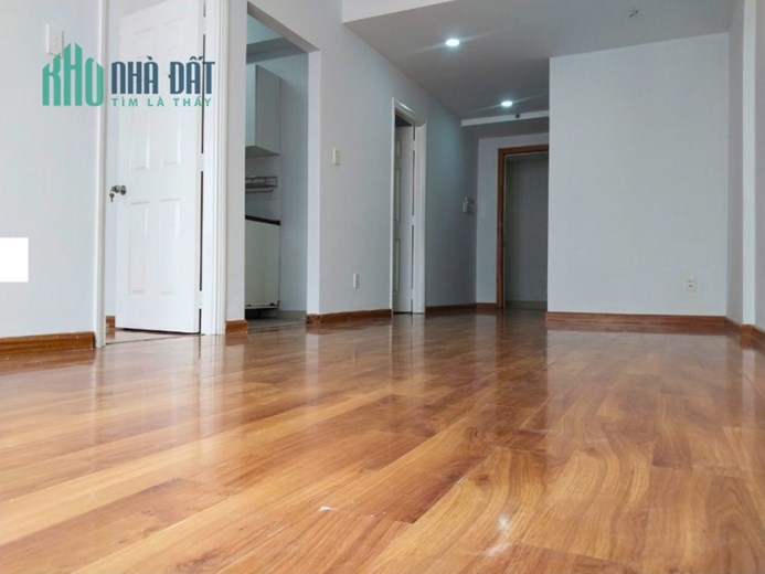 Bán ehome3 64m2, 2PN,2WC 1 ty790 đã có sổ hồng,co banlcon thoáng mát