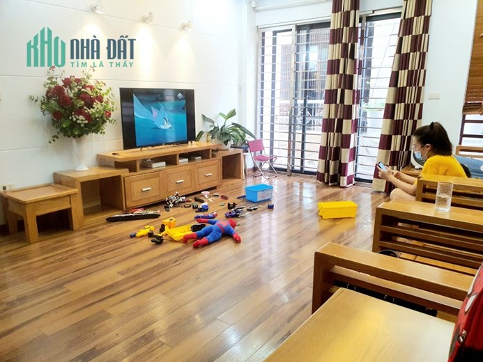 Bán nhà Giáp Nhất, Thanh Xuân, 5 tầng thang máy, ô tô vào nhà, kinh doanh văn phòng, 11.1 tỷ