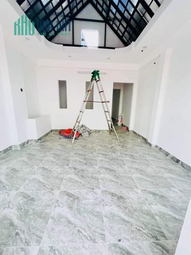 Bán Nhà Phố Phan Văn Trường CẦU GIẤY 40m2 * 5 tầng , phân lô , ô tô , Kinh Doanh mà giá chỉ hơn 12