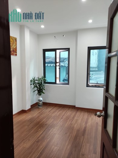 HIẾM HIẾM HIẾM Thanh Xuân  Vương Thừa Vũ 30m 5 tầng 3 ngủ 3.5 tỷ Lô góc lh 0817606560