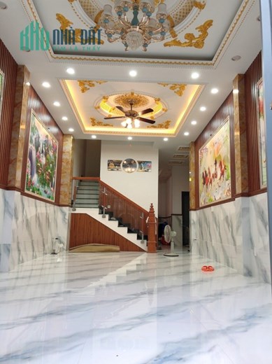 Nhà Mã Lò, Bình Tân, 4.5x17x 4 Tầng, Hẻm ô Tô, Kinh Doanh Cực Tốt, Chỉ 4.9 Tỷ
