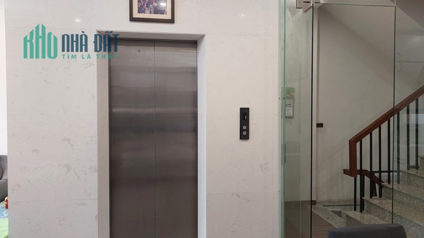 Nhà Nguyễn Sơn, Long Biên, 72m x 5 tầng, lô góc, ô tô, tháng máy, 15 tỷ 6