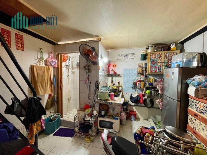 CHỈ CẦN 2 TỶ CÓ NHÀ ÂU CƠ TRUNG TÂM QUẬN 11N- 2 TẦNG - 17M2