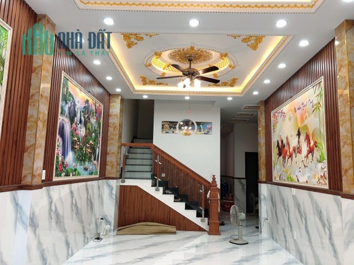 Nhà Mã Lò, BTĐ, Bình Tân, 70M2 x 4 Tầng, Hẻm ô Tô, Kinh Doanh Cực Tốt, Chỉ 4.8 Tỷ