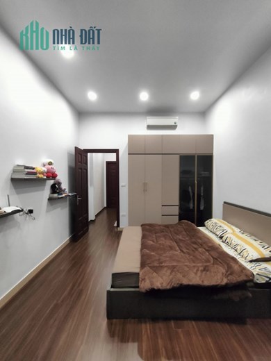 Bán nhà mặt phố Kim Ngưu, Hai Bà Trưng 130m, mt 5.5m. Giá: 31 tỷ