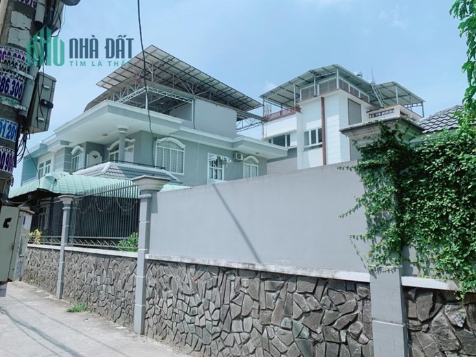 Bán Nhà XHX  ĐHT 06,Q12 -100m2 -2 Tầng -Nhỉnh 4 tỷ LH 0902160655