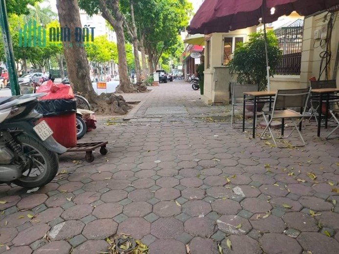 💥 Biệt thự loại 3 Mặt phố VIP Trần Hưng Đạo, Hoàn Kiếm, 380m2 2T MT 10m, Chỉ 309 Tỷ 💥
