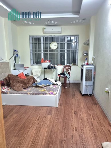 Chỉ 2,65 tỷ có ngay nhà 33m2, 4 tầng như mới phố Nam Dư, Lĩnh Nam, Hoàng Mai sát phố, ô tô 20m