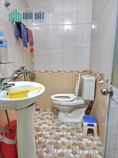 Chỉ 2,65 tỷ có ngay nhà 33m2, 4 tầng như mới phố Nam Dư, Lĩnh Nam, Hoàng Mai sát phố, ô tô 20m
