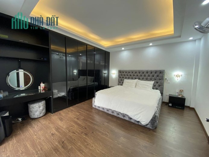 BÁN NHÀ HOÀNG VĂN THÁI, THANH XUÂN, 30M2 5T MT4.5M, GIÁ 3.5 TỶ