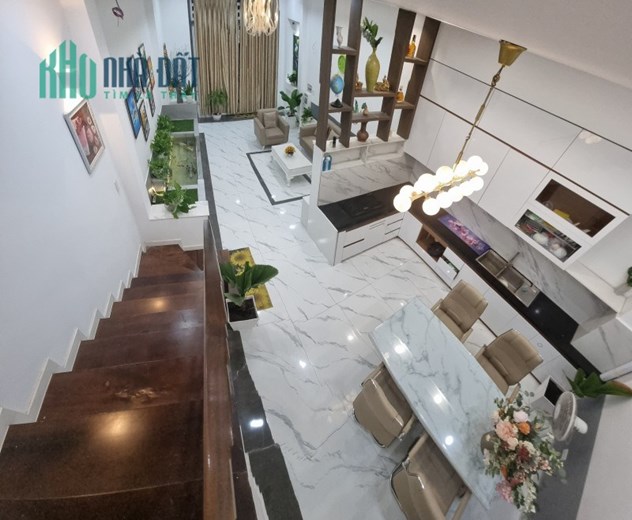 Nhà Lê Trọng Tấn gần Tân Kỳ Tân Quý, Tân Phú, 75m2 x 3 Tầng. Khu An Ninh, Dân Trí. Giá Chỉ 5 Tỷ