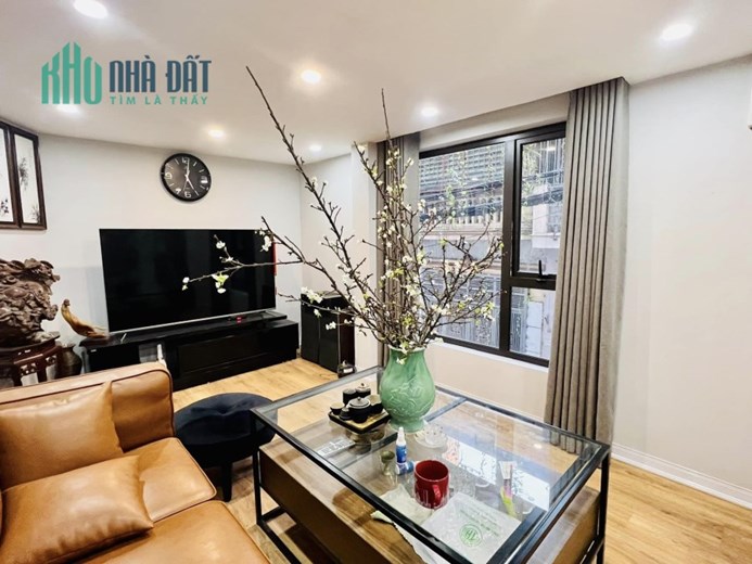 Bán nhà 63m2 phố Nghi Tàm, Tây Hồ Gara 3 Ô tô tránh 6 ngủ Kinh doanh siêu tốt 11.6 Tỷ
