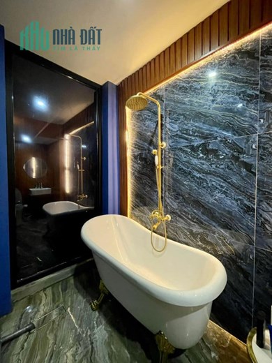 Bán căn nhà 62m2 phố Nghi Tàm, Tây Hồ Gara Ô tô tránh Dân xây Kinh doanh siêu tốt 11.6 Tỷ