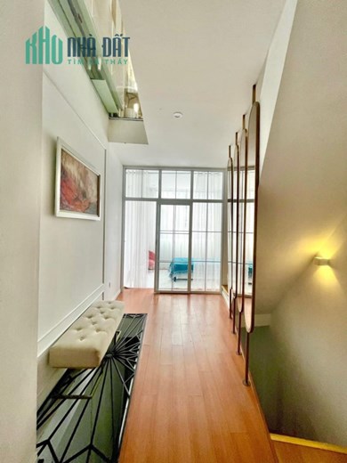Bán nhà 61m2 phố Nghi Tàm, Tây Hồ Gara Ô tô tránh 6 phòng ngủ Kinh doanh siêu tốt 11.6 Tỷ