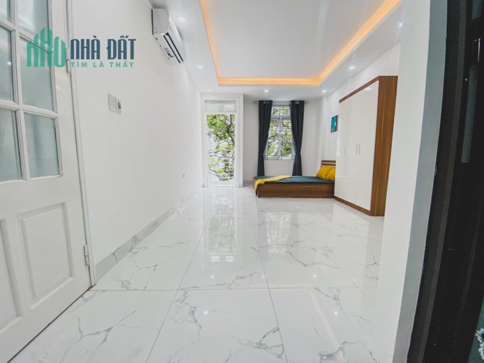 Bán nhà 63m2 phố Nghi Tàm, Tây Hồ Gara Ô tô tránh Chủ tự xây Kinh doanh tốt 11.7 Tỷ