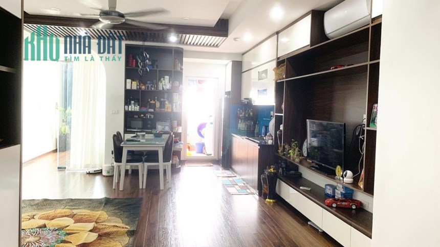 Bán nhà 62m2 phố Nghi Tàm, Tây Hồ Ô tô đỗ cửa Chủ tự xây 10m 2 Ô tô tránh 6.6 Tỷ