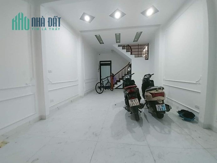 BÁN NHÀ PHỐ Chính Kinh, Thanh Xuân, 54m2, KD,  giá 7 tỷ, le1tc