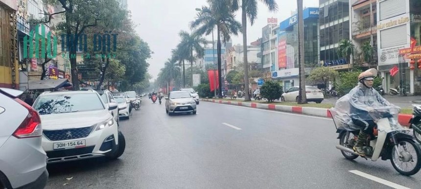 B.Á.N Nhà mặt phố Nguyễn Khuyến - VIP nhất Văn Quán - 80m 5 tầng vỉa hè G63 đỗ, cho thuê chơi kiếm