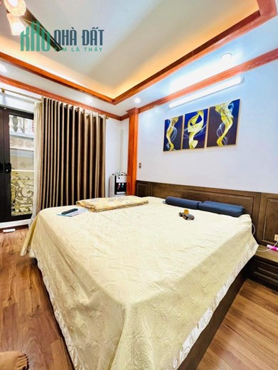 Siêu hời! Chùa Láng ngõ đẹp, gần phố, ba gác tránh, thông, KDOL, 35m, 4T, chỉ 3.75 tỷ