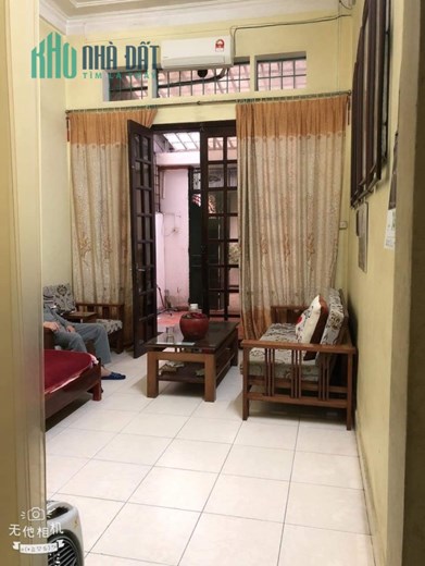 Đầu cầu Chương Dương Nguyễn Văn Cừ nhà mới giá lại  ưu đãi do thị trường ảm đạm