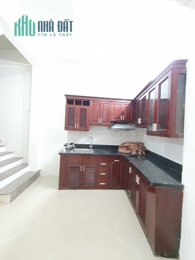 Bán gấp nhà phố Vũ Ngọc Phan 65m 4Tg MT 3,6m chỉ 5,5 tỷ.
