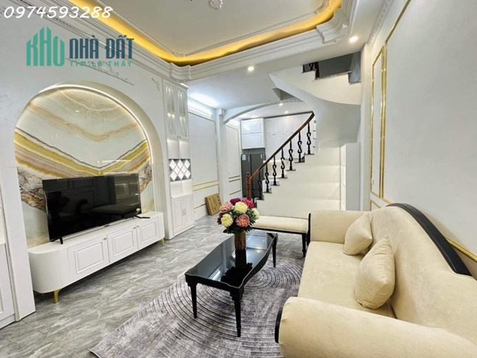 BÁN NHÀ PHỐ ĐÔNG THIÊN VĨNH HƯNG - HOÀNG MAI - HÀ NỘI.