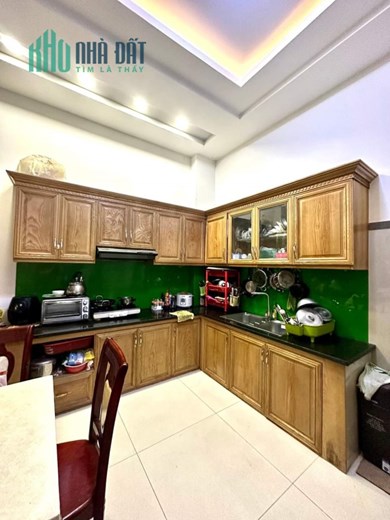 Bán Nhà HXT Thông Tô Hiệu, Tân Phú, Ngay Chung Cư Richtars, 58m2, 4 Tầng Mới, Nhỉnh 7 Tỷ TL.
