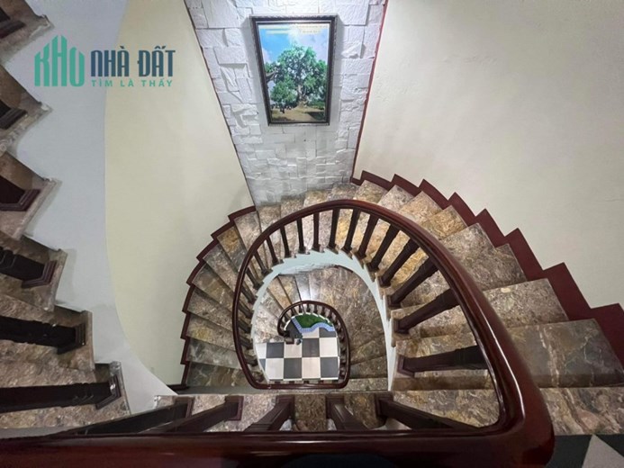 Chính chủ cần bán nhà khu phân lô gần đường lớn Phạm Văn Đồng, gần ngã tư Phạm Văn Đồng, Hoàng Quốc