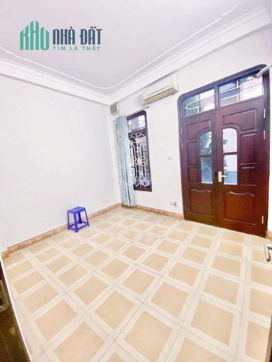 Bán nhà Nguyễn Văn Cừ, Long Biên, trước nhà ô tô tránh, sát phố, 100m, mặt tiền: 5m, 12 tỷ