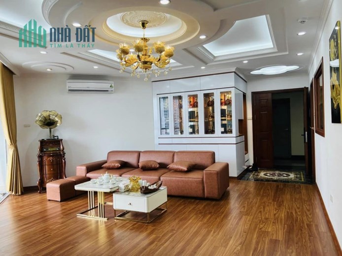 CHUNG CƯ CẦU GIẤY ĐẸP MÊ LY - CĂN GÓC VIEW CỰC ĐẸP - NỘI THẤT NHẬP KHẨU XỊN XÒ