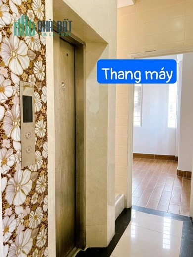 Bán gấp nhà 2 mặt tiền đường Bến Vân Đồn, P9, Quận 4.