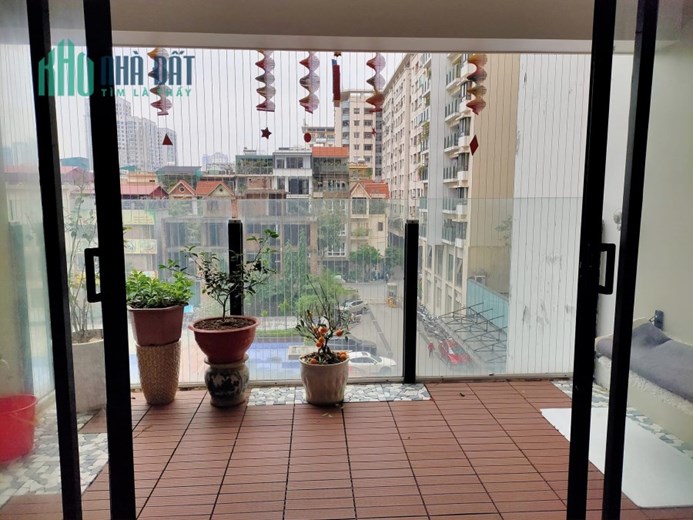 Chung cư Chelsea Park Trung Kính, 100m2, 4.7 tỷ, 3 phòng ngủ