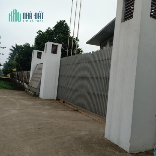 Bán 4300m2 đất cụm CN Ninh Hiệp, Gia Lâm, HN. Sẵn nhà xưởng dt 2500m2