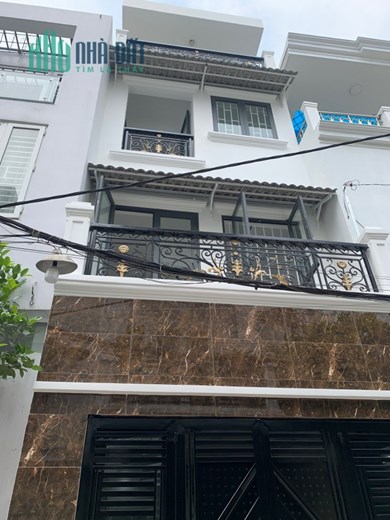 Bán nhà chính chủ hẻm 736 đường Lê Đức Thọ, P.15, Gò Vấp
Nhà 1 trệt, 3 lầu, sân thượng
nhà mới vào