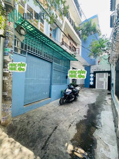 Bán nhà chính chủ Nguyễn Oanh P17 hẻm 1 trục gần cityland
-- Diện tích : Ngang 4.20m dài 11m sổ đẹp