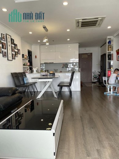 Bán Gấp Căn Hộ CC GOLDEN LAND 275 NGUYỄN TRÃI - THANH XUÂN - Gía : 5,6 tỷ