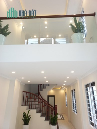 Rung chuyển. Bán nhà phố Bùi Xương Trạch, Thanh Xuân. 43m2 x 4T. PHÂN LÔ. Ô TÔ. Hơn 4 Tỷ. 0968084286