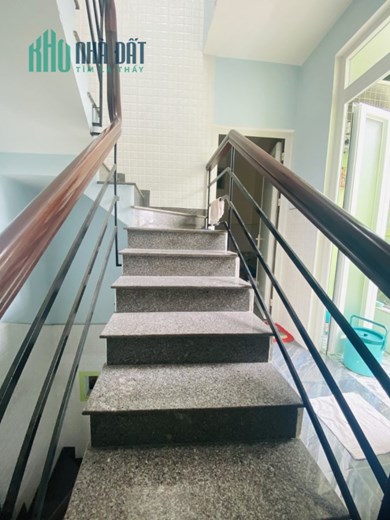 Hẻm xe hơi 3 tầng 90m2 ngay Bà Hom Quận 6 chỉ 6 tỷ xí.