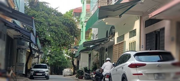 Bán nhà 4 tầng ô tô đỗ cửa ngay trung tâm thành phố Thanh Hóa nhỉnh 1 tỷ