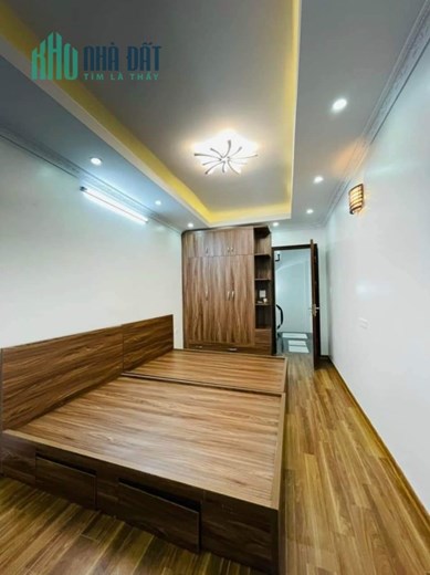 PHÂN LÔ, Ô TÔ, ở cực thích bán nhà Hoàng Cầu 61.8m2_6.5 tỷ