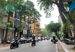 NHỈNH 6TỶ NHÀ MẶT PHỐ LÊ QUÝ ĐÔN QUẬN HAI BÀ-VỈA HÈ-2 THOÁNG-NỞ HẬU-KINH DOANH