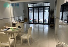 Bán Nhà 2 tầng 1 tum ngay chợ mặt Phước Mỹ cách biển Phạm Văn Đồng 300m giá cực tốt