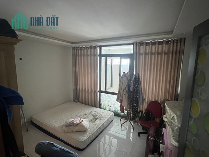 Bán Nhà 2 tầng 1 tum ngay chợ mặt Phước Mỹ cách biển Phạm Văn Đồng 300m giá cực tốt
