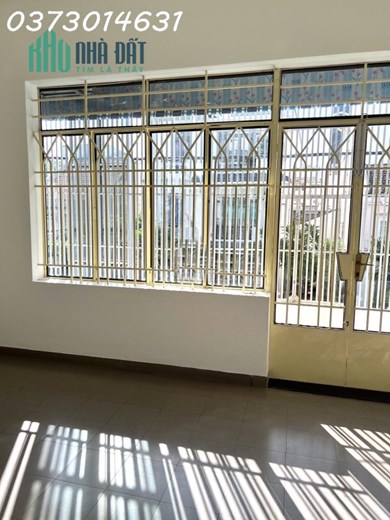 CHO THUÊ NHÀ 3 TẦNG KHU BÀN CỜ GIÁ 13TRIỆU/THÁNG