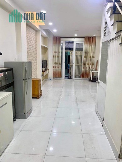 Nhà bán Q10, Hòa Hưng - CMT8, 2 mặt hẻm 3m trước sau, nhỉnh 5 tỷ