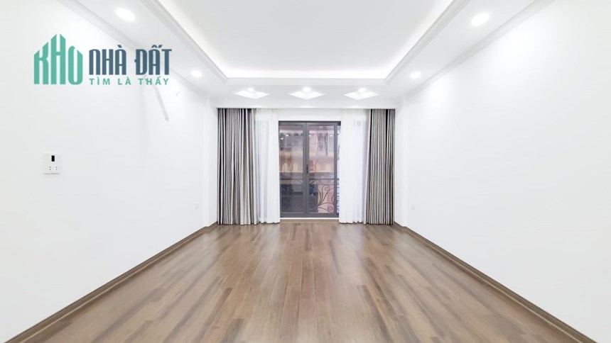 Cầu Giấy 40m2 x 7T Thang Máy Nhỉnh 7 tỷ, Nhà Mới